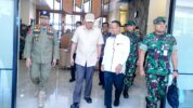 Gubernur Andi Sudirman Sambut Kedatangan Menteri Pertahanan di Sulsel